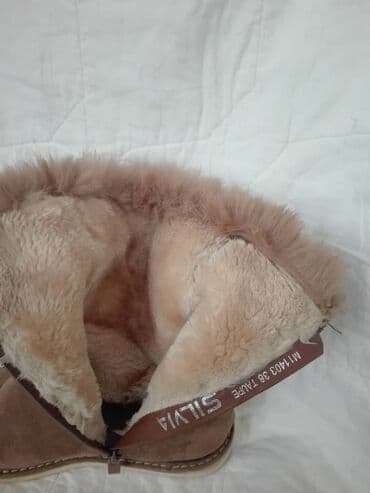 ugg debeli djon: Ugg čizme, bоја - Braon, 38 — 3