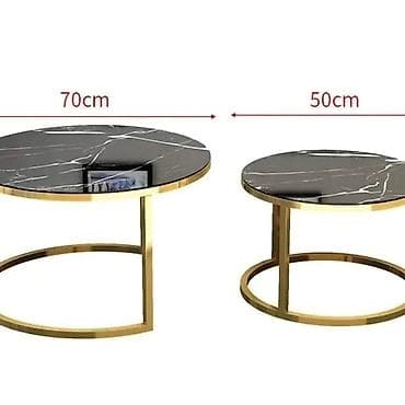 Donji delovi trenerke: Set okruglih klub stolova – 2 kom Elegantna kombinacija dva stočića — 2