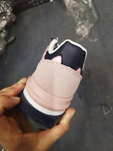 police za cigarete: 36-40
4.500 — 9