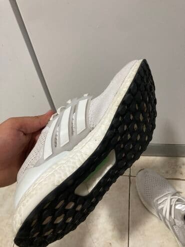 nike bunda zenska: Patike, Adidas, veličina - 42.5 — 3