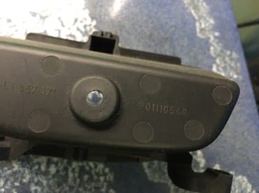 komutator golf 2: Audi Q7 levi rukohvat konzola sa prekidačima prozora i retrovizora — 5