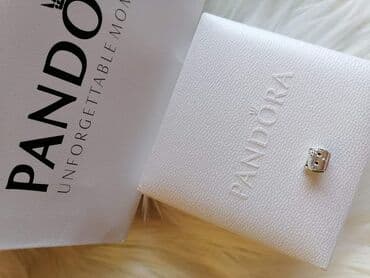 pandora rs: Pandora privesci
1200 komad
Saljemo postexpresom — 12