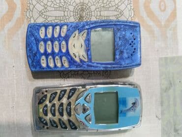 Ostali mobilni telefoni: Nokia 8210 i Nokia 8310 mobilni telefoni Kolekcija starih mobilnih — 1