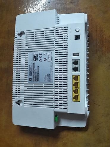 Desktop računari i radne stanice: Huawei EchoLife HG8245Q2 Wireles Ruter modem za opticki internet — 2