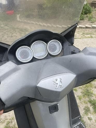 Ostali motocikli i skuteri: Peugeot Satelis skuter – crna boja, veliki gradski maxiskuter. - — 6