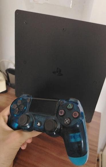 polovni ps4: PS4 Slim1TB, otpuno ispravan i spreman za korišćenje. Konzola radi — 4