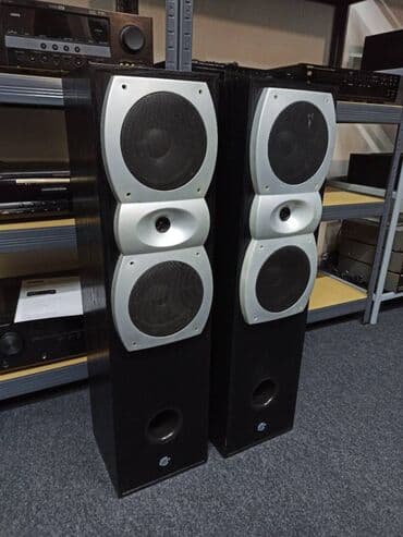 Microphones: CAT MBC 300 podnostojece kutije dupli basevi od 6 incha 2x180 wati — 5