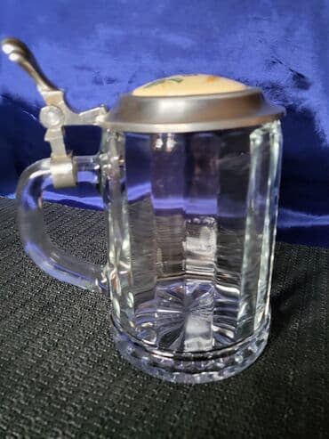 jelen pivo krigla: Krigla nova nemacka 80te. Krigla puno staklo,perfektna,sve na njoj — 6