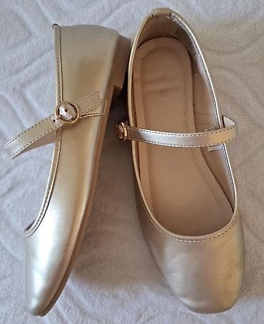 timberland muske cipele akcija: Zlatne baletanke sa kaišićem preko rista - Model: baletanke sa — 2