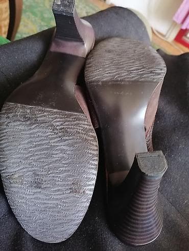 gerry weber beograd: Ženske cipele na potpeticu, braon boje. - Model: slingback (kaiš oko — 2