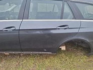 skuter cena: MERCEDES W212 RESTAJLING ZADNJA LEVA VRATA | Zadnja leva vrata — 1