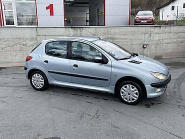 felne ili kapna: DELOVI ZA PEUGEOT 206, 207 | Originalni polovni delovi za Peugeot — 5