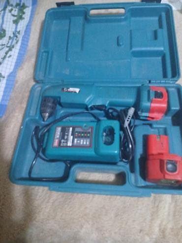 alat za tehnoplankton: Makita akumulatorska bušilica/odvijač u koferu - Model: Makita 14,4 V — 4