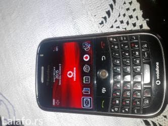 Blackberry Bold 9000, bоја - Crna