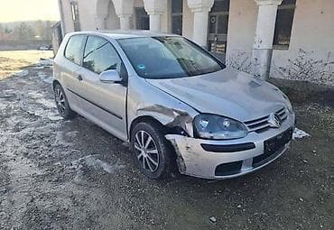 osovina auto: VOLKSWAGEN GOLF 5 - KOMPLETAN AUTO U DELOVIMA | Golf 5 1.6benzin u — 5