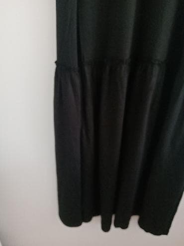 cropp patike: Crna maxi haljina bez rukava - Model: ravna silueta sa širim — 4