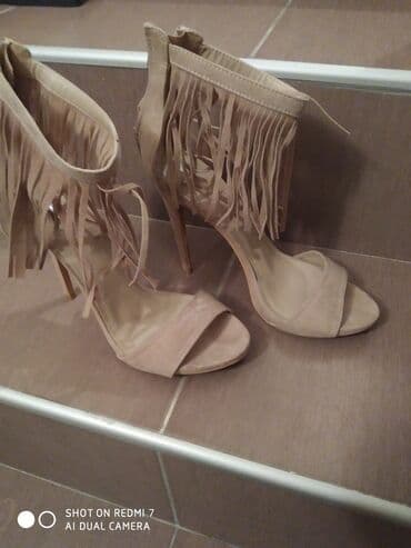una obuca beograd: Sandals, 39 — 2
