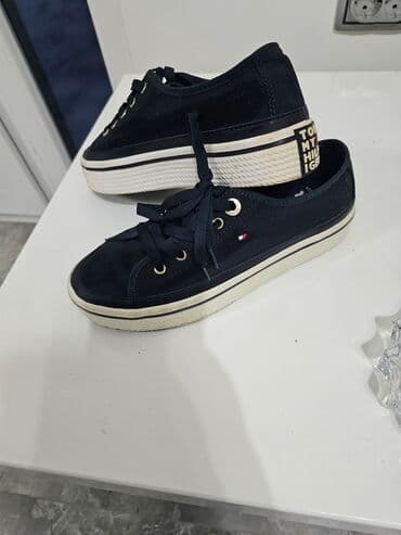 Tommy Hilfiger, 38, bоја - Tamnoplava