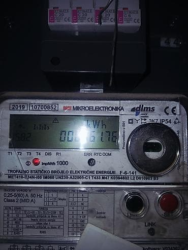 Merni alati i instrumenti: Trofazno statičko brojilo električne energije – Mikroelektronika — 3