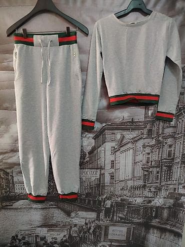Duks i pantalone – komplet trenerka - Dvodijelni set u sivoj boji
