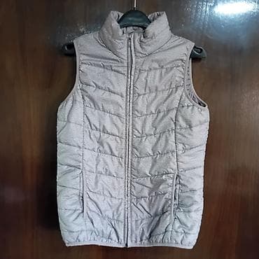 mona kaputi ženski: Ženske jakne i prsluk – set od 4 komada 1) Svetloljubičasta vetrovka — 4