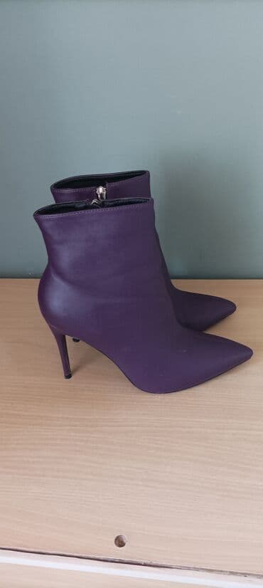 bajkerske čizme: Ankle boots, 38 — 1