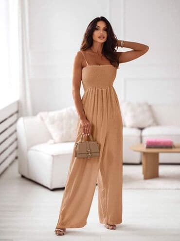 hm kombinezoni 2022: Kombinezon
S m l xl
2300 din — 4