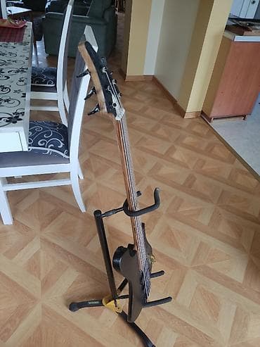xs broj: Bass je rucni rad, izradjen od laganog drveta samba, Seymour Duncan — 6