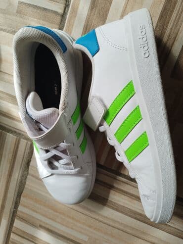 Adidas, Size - 36