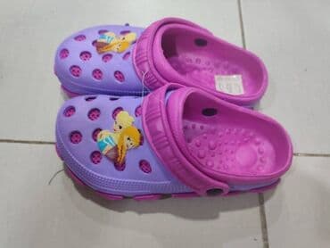 bata obuća: Prelepe decije papuce 
Vel 18-35
1600 din
sd
szd — 7