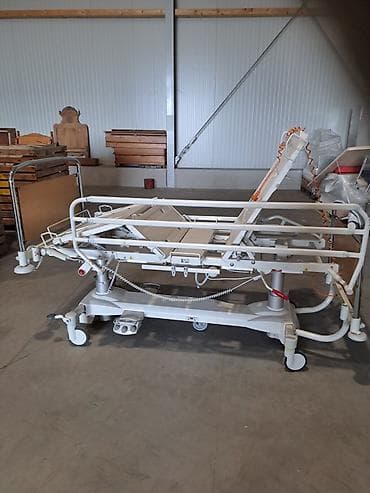 Medical furniture: Bolnički krevet – električni, višesekcijski - Konstrukcija od — 7