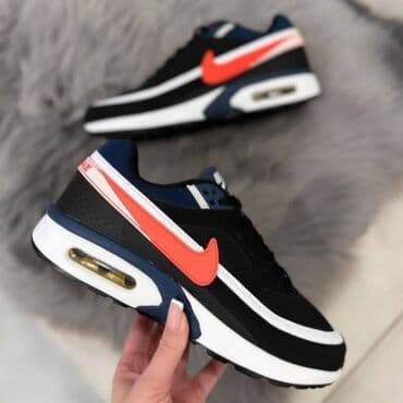 muške zimske jakne c a: Trainers, size - 45 — 2