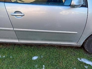 mesingane pločice za vrata: VRATA ZA VOLKSWAGEN GOLF 5 — 2