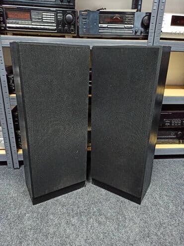 playstation 4 pro prodaja: Hitaka HT-84 BL cetvorosistemac sa mrezicama koje se ne skidaju. 6 — 6