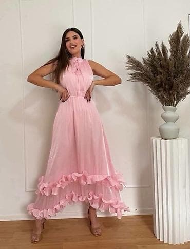 boho haljine 2023: Haljina maxi dužine sa volanima. - Romantična, lepršava duga haljina — 1