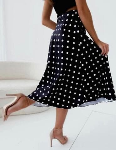 amc suknje: Suknja do pola lista sa tufnama klasičan A kroj koji prati liniju — 2