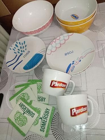 Kućni dekor: Servis za svakodnevnu upotrebu – šareni set tanjira i činija + — 1