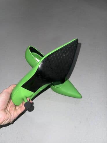 Ugg obuća: Salonke, Zara, 37 — 2