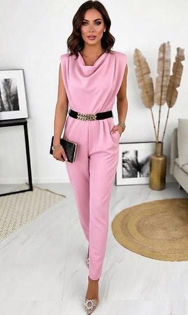 Lične stvari: Nova kolekcija 🌸 Kombinezon : 3200 dinara — 2