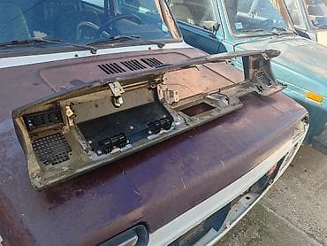 Kancelarijski nameštaj: Instrument tabla Lada 2107 Riva, Lada 2104 Karavan br.2. Polovno — 10