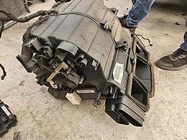 ventilator za auto na upaljac: KUCISTE VENTILACIJE 2.2 ZA CITROEN C8 ZA 2006. GOD — 2