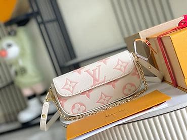 cavalli class torba: Torba za rame, Louis Vuitton, Materijal: Koža — 1