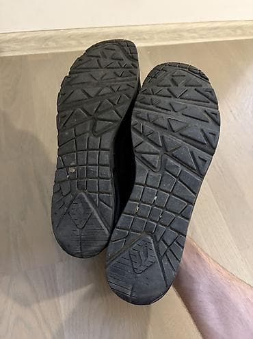 reserved muske cipele: Muske patike broj 47,5 (31cm gaziste) Skechers Mane se vide na — 6