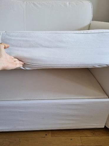 krevet ormar: Ikea dvosed na rasklapanje (može se napraviti ležaj), sa navlakom od — 2