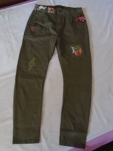 push up pantalone: Original Desigual moderne farmerke sa vezenim zakrpama i drugim — 1