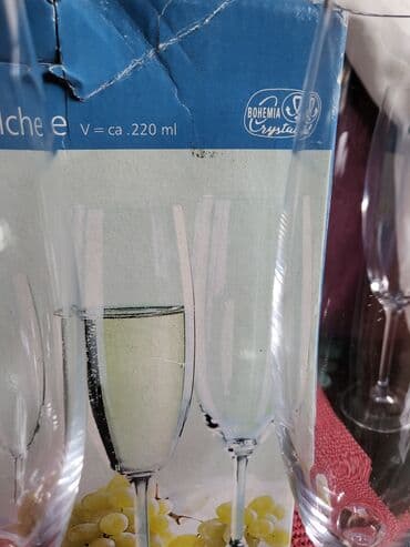 case za viski: Case nove Bohemija kristal,vintaz za vino. Komada 6 u ceni — 3