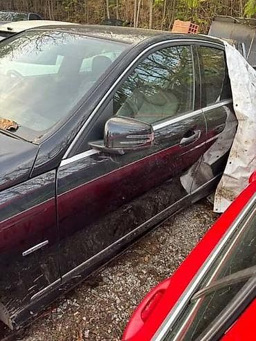 multimedijalni plejer za auto: VRATA,KRILA,HAUBA ZA W204 ZA MERCEDES BENZ C KLASA, C 160, C 180 — 3