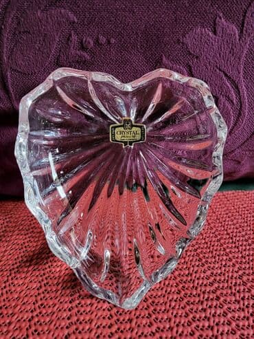 Kuhinjski setovi: Zajecar nova kristalna posuda (cinija) 70te. Visina. 3cm — 2