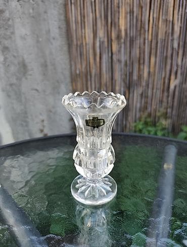 polovne komode novi sad: .Mala kristalna vaza Crystal Zaječar - Jugoslavija (Sa etiketom) - — 1