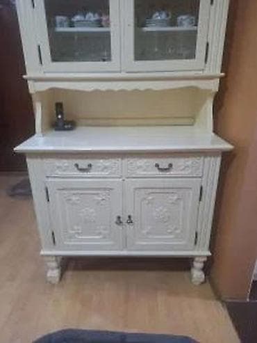 Nameštaj: ETNO VITRINA BELA | Etno vitrina puno drvo dobro stanje. 175cm — 2